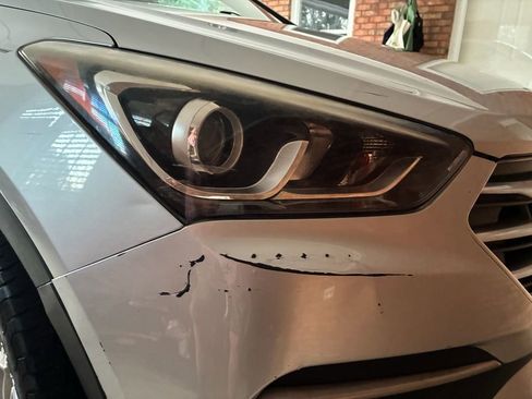 Used 2018 Hyundai Santa Fe Sport image 3