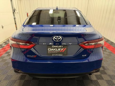 Used 2024 Toyota Camry LE FWD image 3