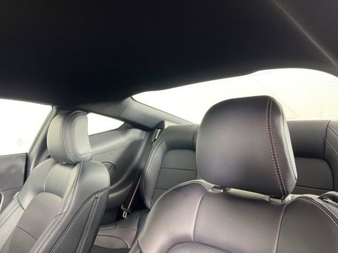 Used 2025 Ford Mustang GT Premium image 5