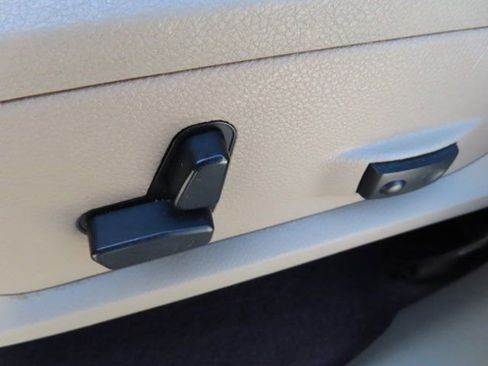 Used 2009 Dodge Ram 1500 Truck SLT w/ Big Horn Regional Pkg image 22