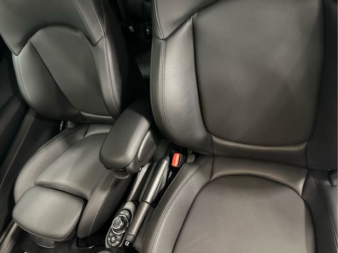 Certified 2024 MINI Cooper S image 5