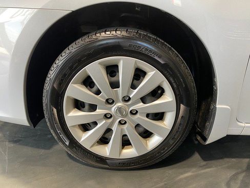 Used 2017 Nissan Sentra S FWD image 12