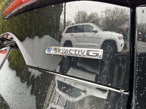 Used 2024 MAZDA CX-90 3.3 Turbo w/ Select Package image 8