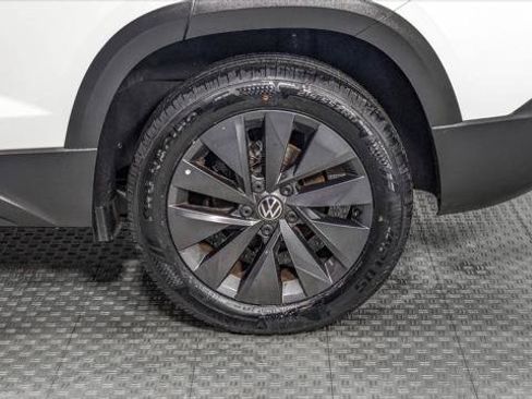 Used 2023 Volkswagen Taos S FWD image 35