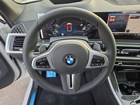New 2026 BMW X5 M60i w/ Executive Package image 8