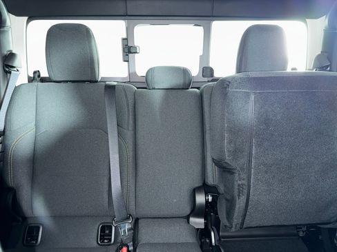 New 2025 Jeep Gladiator Sport image 6