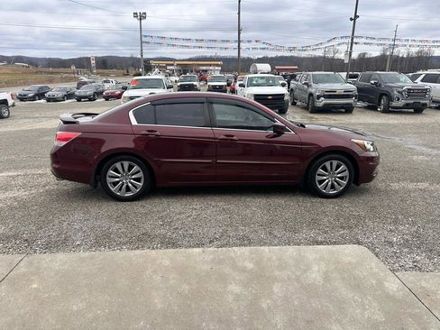 Used 2011 Honda Accord EX-L image 2