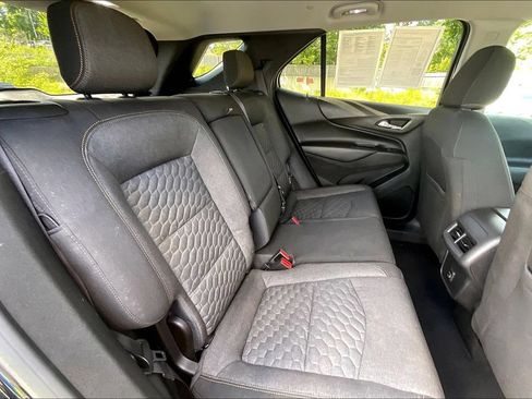 Used 2019 Chevrolet Equinox LT FWD image 26