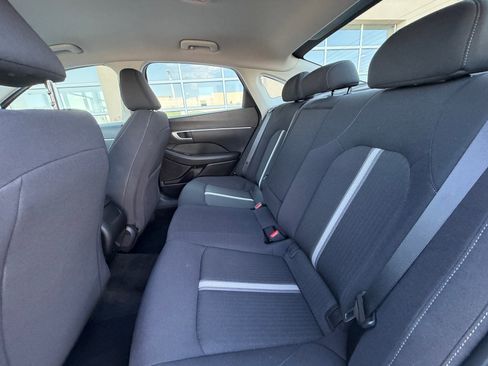 Used 2024 Hyundai Sonata SEL FWD image 17
