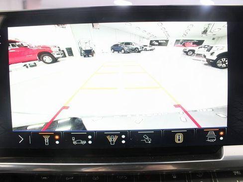 New 2026 GMC Sierra 1500 SLT w/ SLT Premium Plus Package image 3