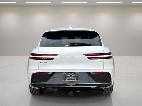 New 2026 Genesis GV70 2.5T Advanced image 4