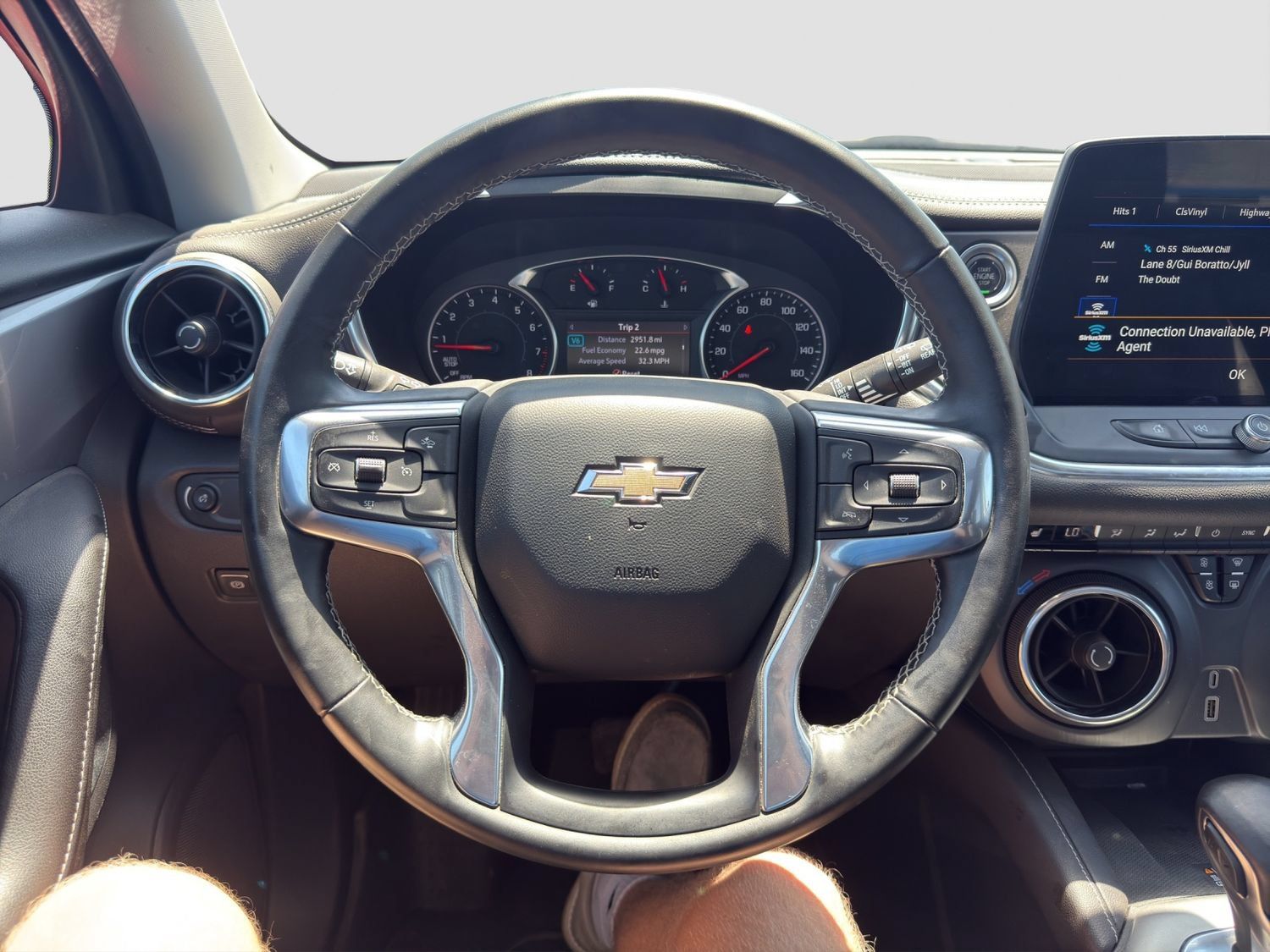 Used 2025 Chevrolet Blazer LT w/ Sound & Technology Package FWD image 10