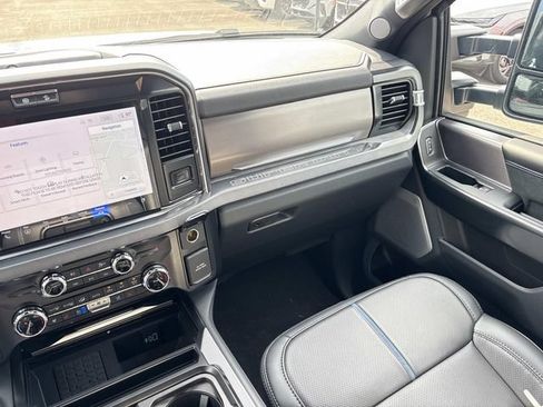 New 2026 Ford F250 Platinum AWD/4WD image 15