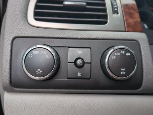 Used 2007 Chevrolet Avalanche LTZ w/ LTZ Preferred Equipment Group AWD/4WD image 20
