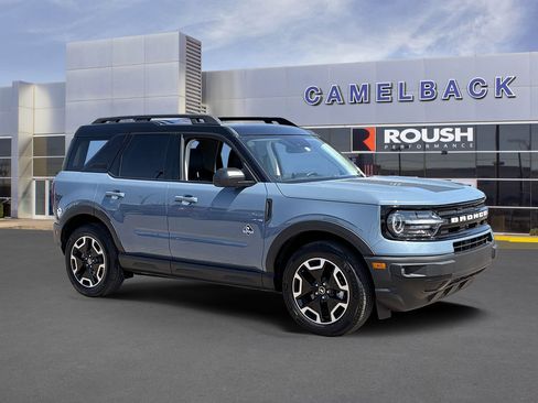 Certified 2024 Ford Bronco Sport Outer Banks AWD/4WD image 8