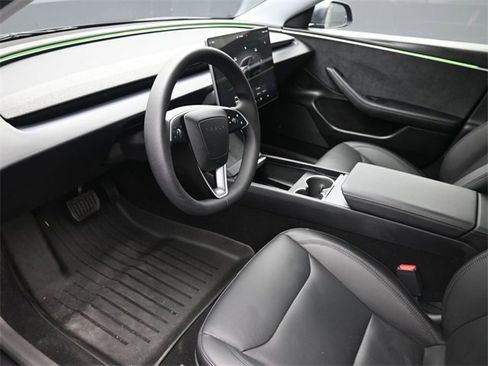 Used 2025 Tesla Model 3 Long Range image 20
