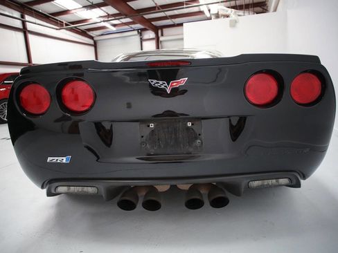 Used 2009 Chevrolet Corvette ZR1 w/ Preferred Equipment Group image 8