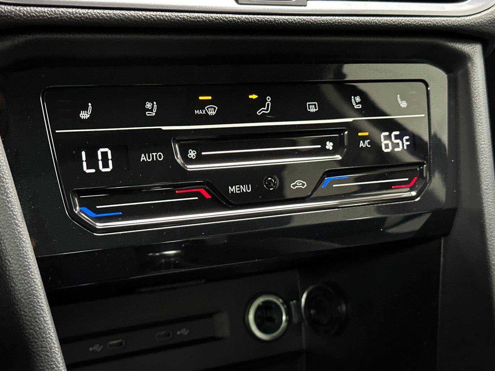 New 2026 Volkswagen Taos SEL AWD/4WD image 19