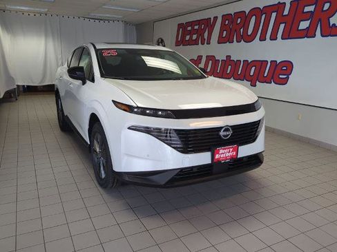 Certified 2025 Nissan Murano SL image 1