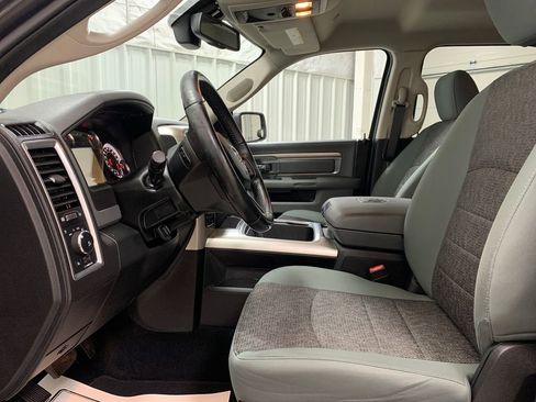 Used 2017 RAM 1500 Big Horn image 4