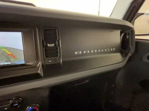 Used 2021 Ford Bronco 2-Door w/ Sasquatch Package AWD/4WD image 34