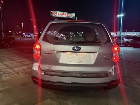 Used 2016 Subaru Forester 2.5i w/ Alloy Wheel Package image 7