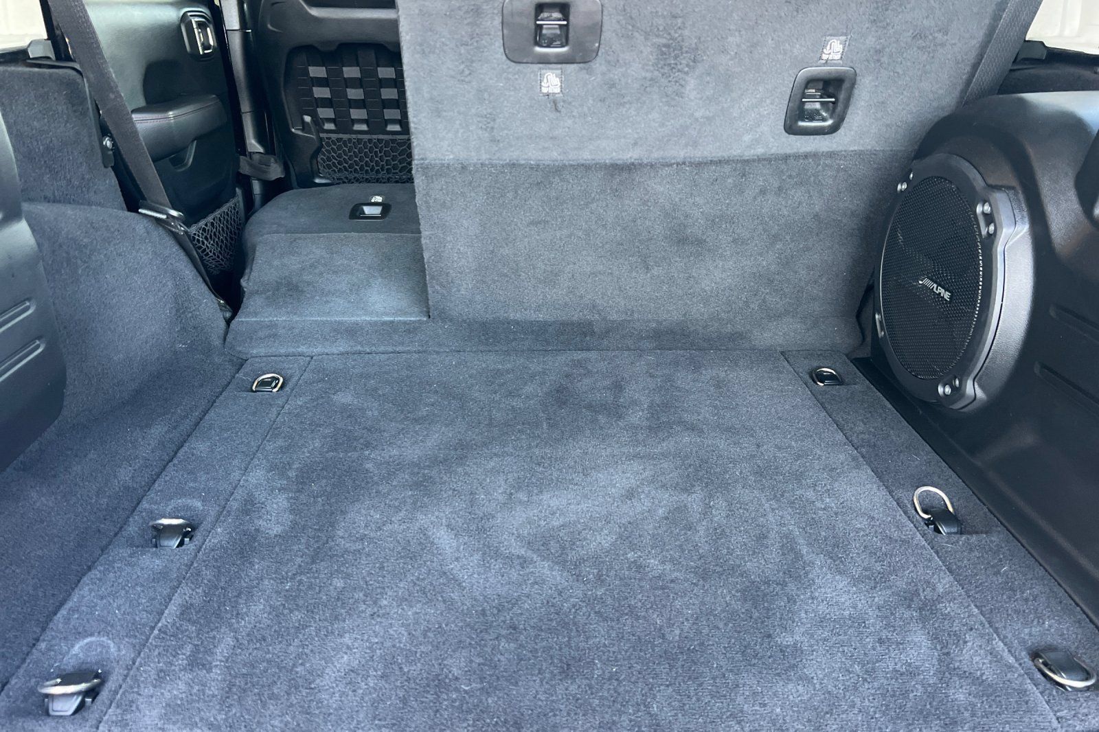 Used 2021 Jeep Wrangler Unlimited Rubicon w/ Uconnect 4C Nav & Sound Group AWD/4WD image 12