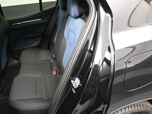 New 2026 Volvo EX30 Plus w/ Climate Package AWD/4WD image 13