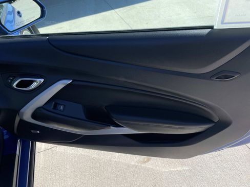 Used 2023 Chevrolet Camaro LT w/ RS Package image 20