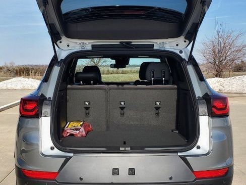 Used 2024 Chevrolet TrailBlazer ACTIV w/ Driver Confidence Package image 9