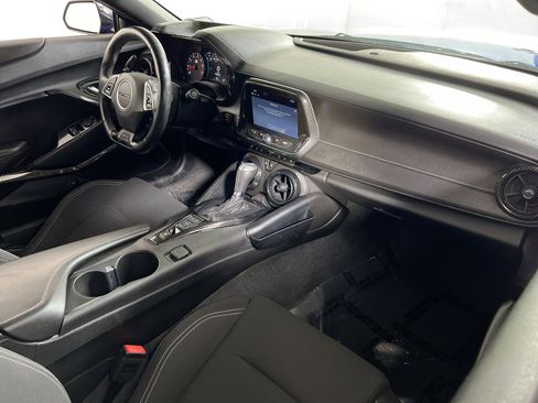 Used 2017 Chevrolet Camaro SS image 26