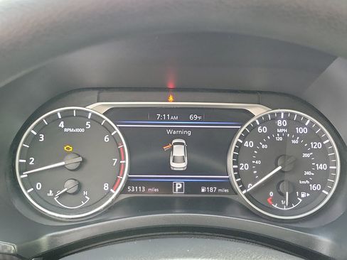 Used 2024 Nissan Sentra SV FWD image 12