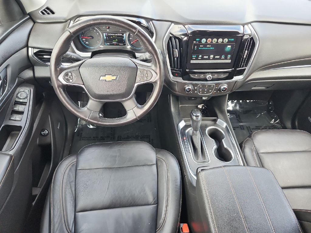 Used 2018 Chevrolet Traverse LT FWD image 19