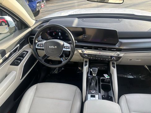 Used 2023 Kia Telluride S w/ S Sunroof Package image 11