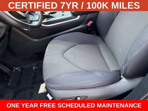 Used 2023 Toyota Highlander LE AWD/4WD image 15