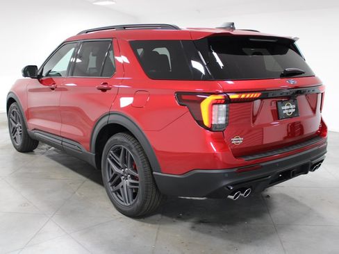 New 2026 Ford Explorer ST w/ Sun And Sound Package AWD/4WD image 6