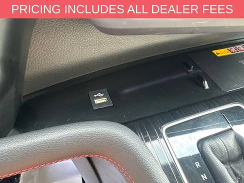 Certified 2026 Toyota Sienna XSE FWD image 7