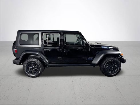 Used 2023 Jeep Wrangler Unlimited AWD/4WD image 5