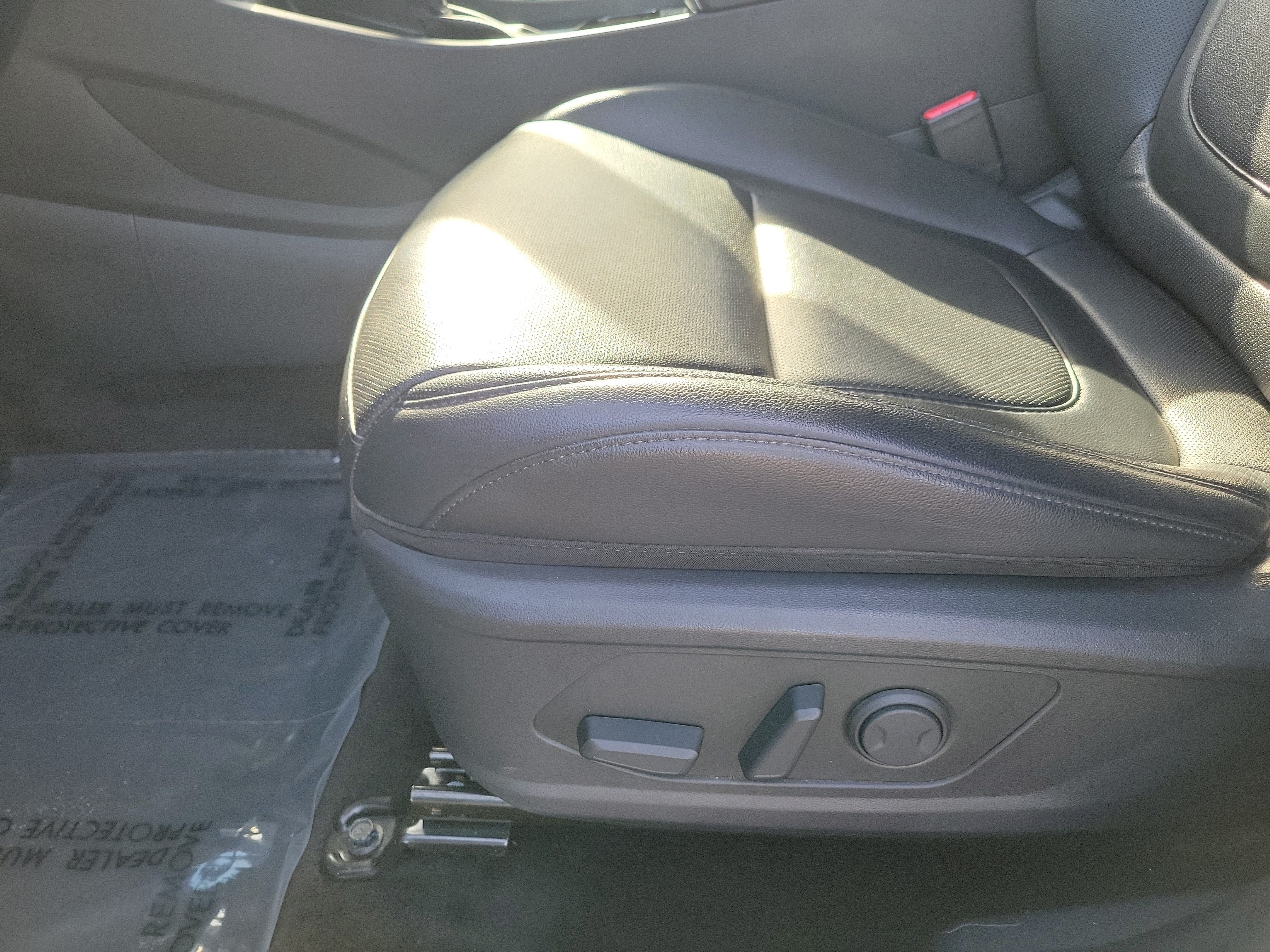 Used 2025 Hyundai Tucson SEL FWD image 14