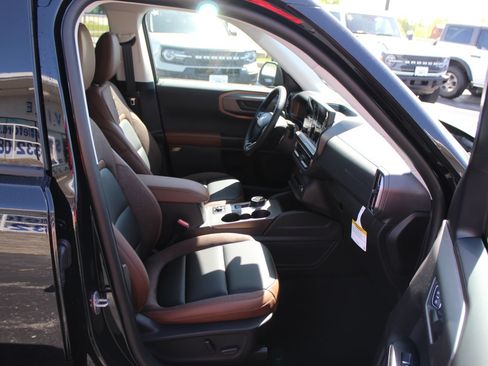 New 2026 Ford Bronco Sport Outer Banks AWD/4WD image 13