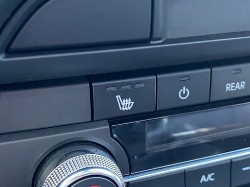 Used 2019 MAZDA CX-9 Touring w/ Touring Premium Package AWD/4WD image 17