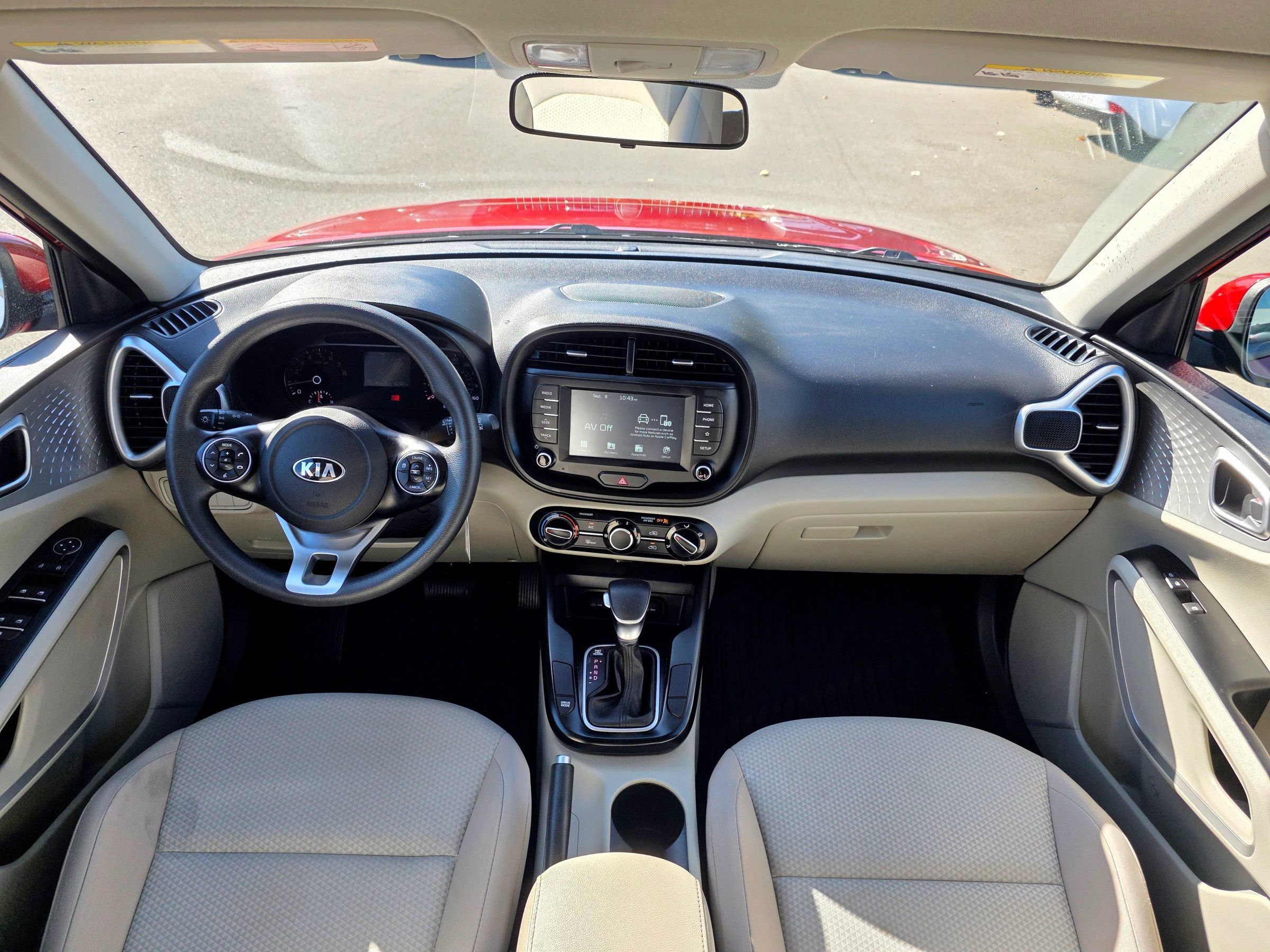 Used 2020 Kia Soul LX FWD image 18