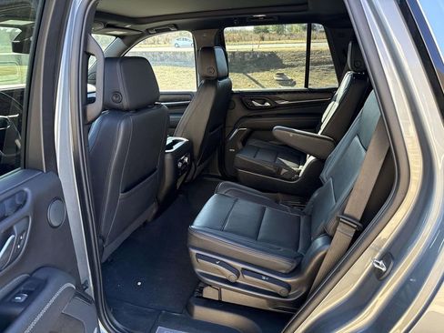 Used 2022 GMC Yukon Denali image 19