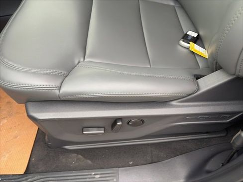 New 2026 Ford Expedition Max Active image 18