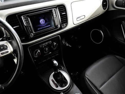 Used 2016 Volkswagen Beetle 1.8T SE image 20