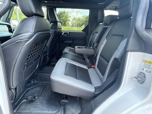 Used 2024 Ford Bronco Black Diamond AWD/4WD image 13