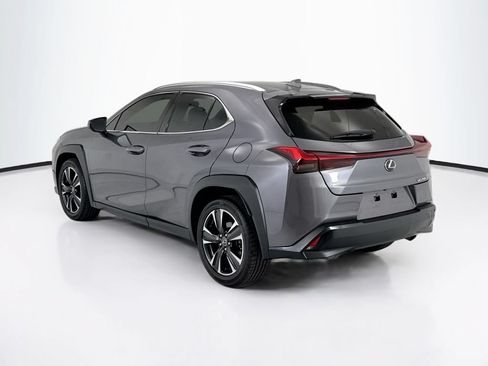 Used 2019 Lexus UX 200 FWD image 7