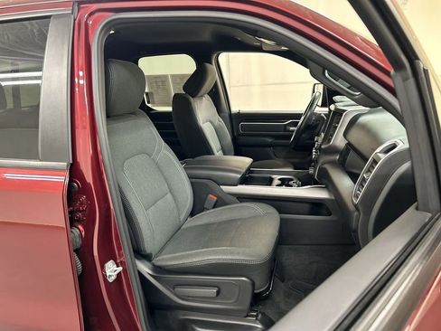 Used 2021 RAM 1500 Big Horn image 22