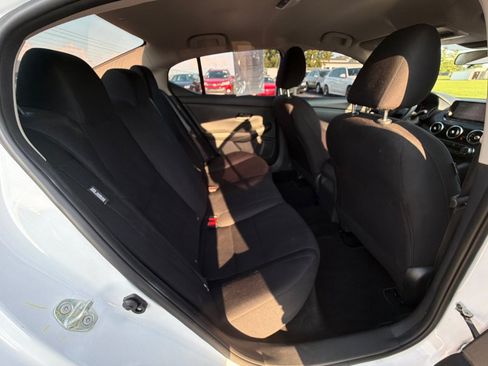 Used 2025 Nissan Sentra S FWD image 31