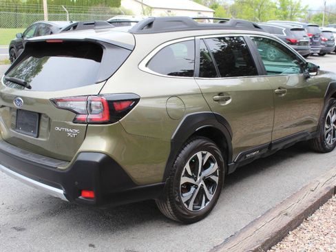 Used 2025 Subaru Outback Limited XT AWD/4WD image 6